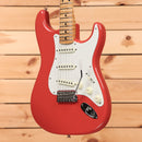 Fender Custom Shop Limited 1959 Dualmag Stratocaster electric guitar Aged Tahitian Coral with white pickguard and maple neck