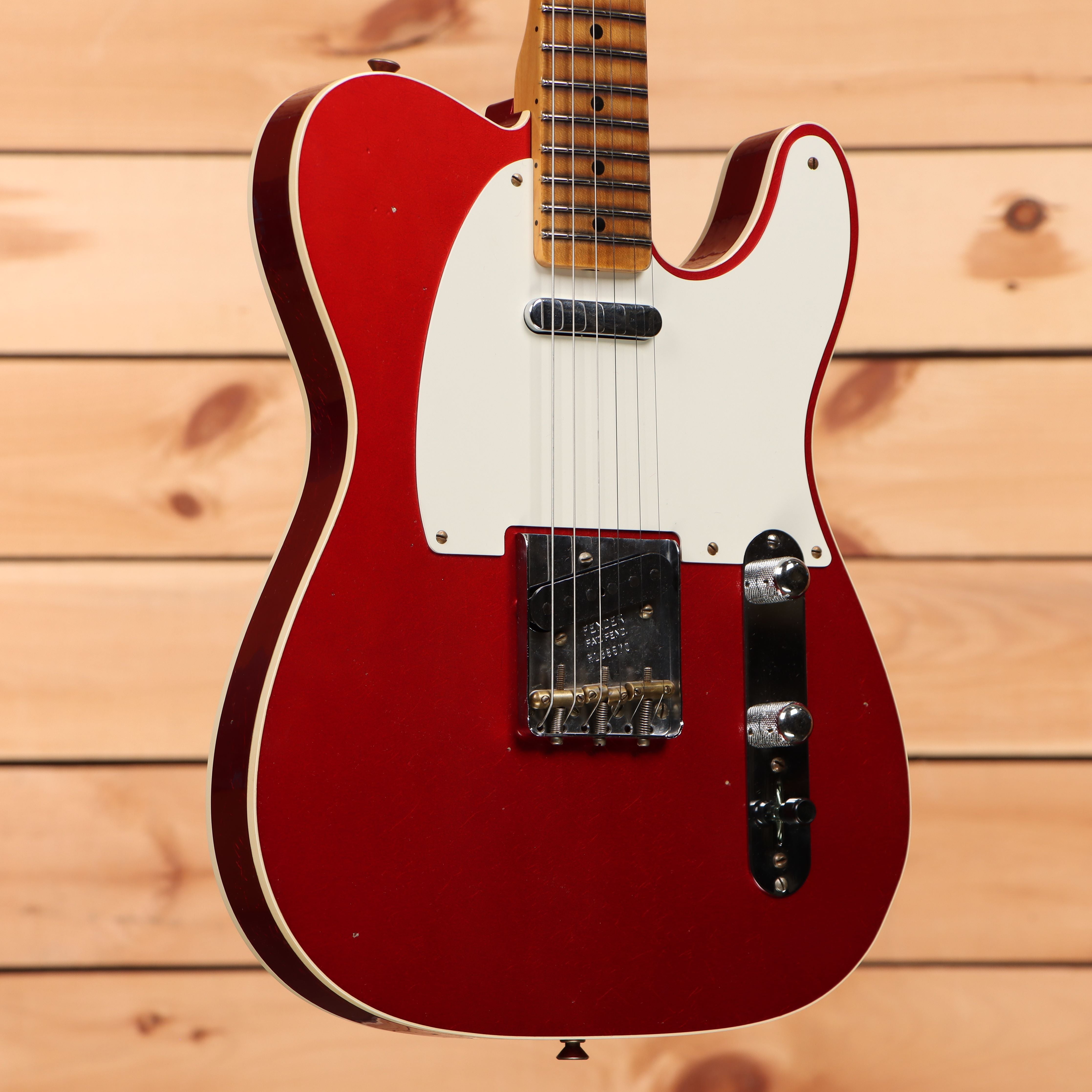 Fender Custom Shop Limited Reverse 1950s Telecaster Custom electric guitar Candy Apple Red with single-coil pickups