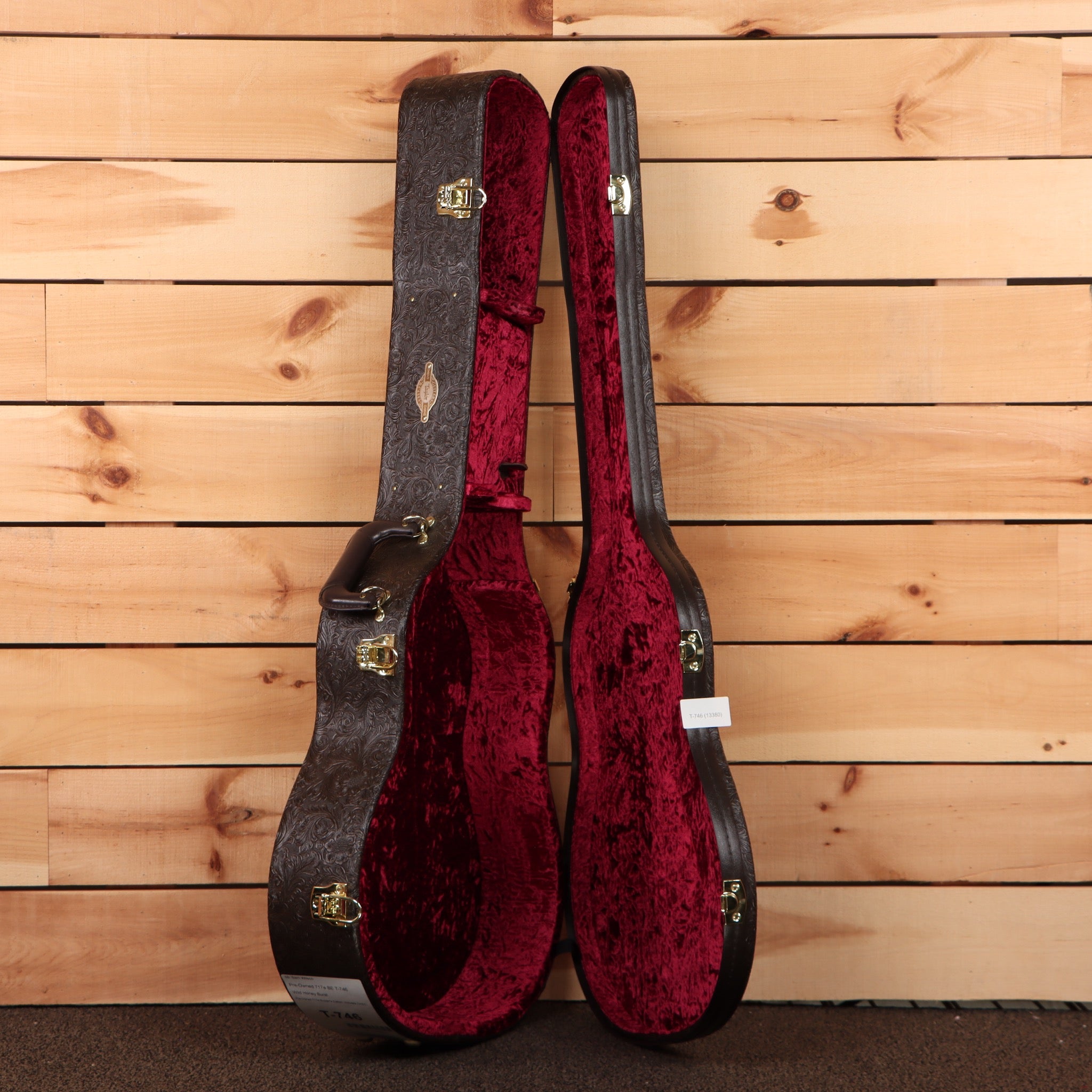 Taylor 717e Builders Edition pre-owned acoustic guitar Wild Honey Burst with burgundy velvet-lined case