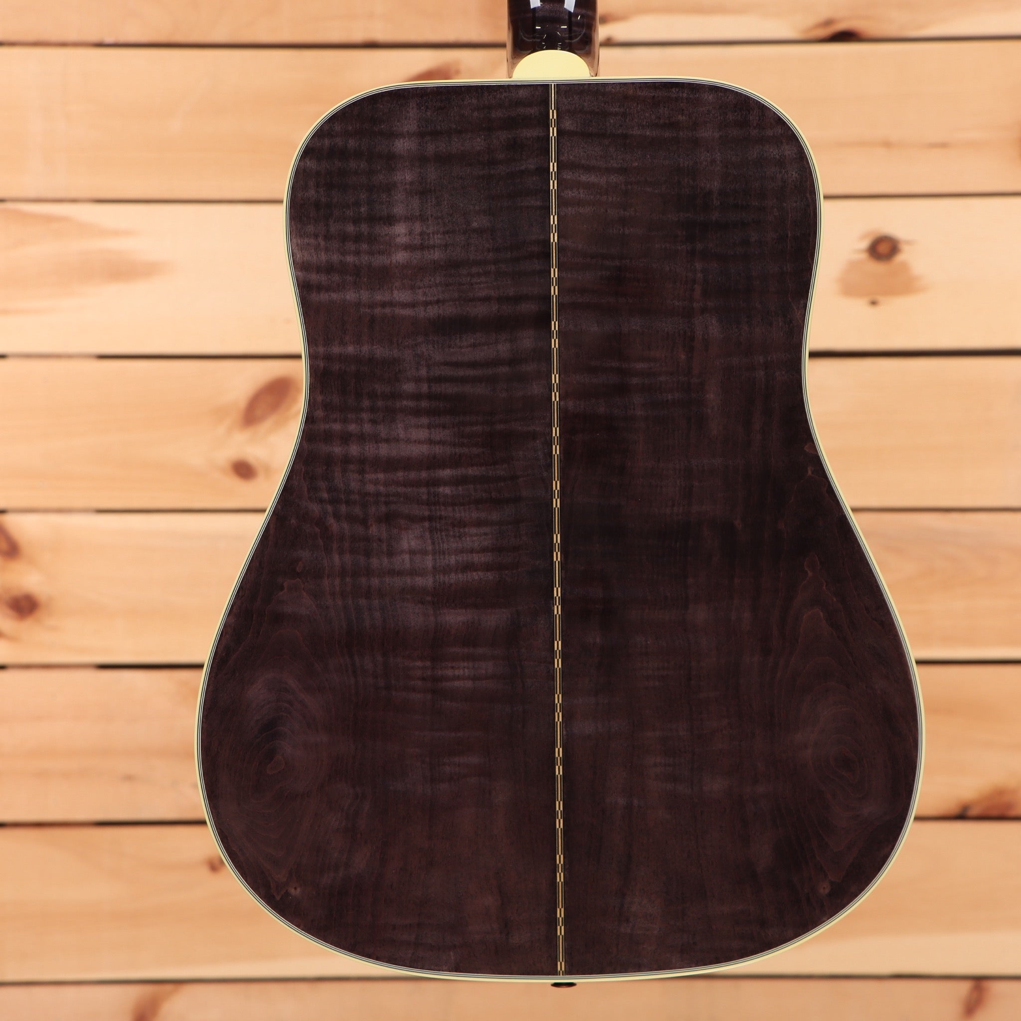 Gibson Dove Original M2M dreadnought acoustic guitar Trans Ebony with center stripe binding