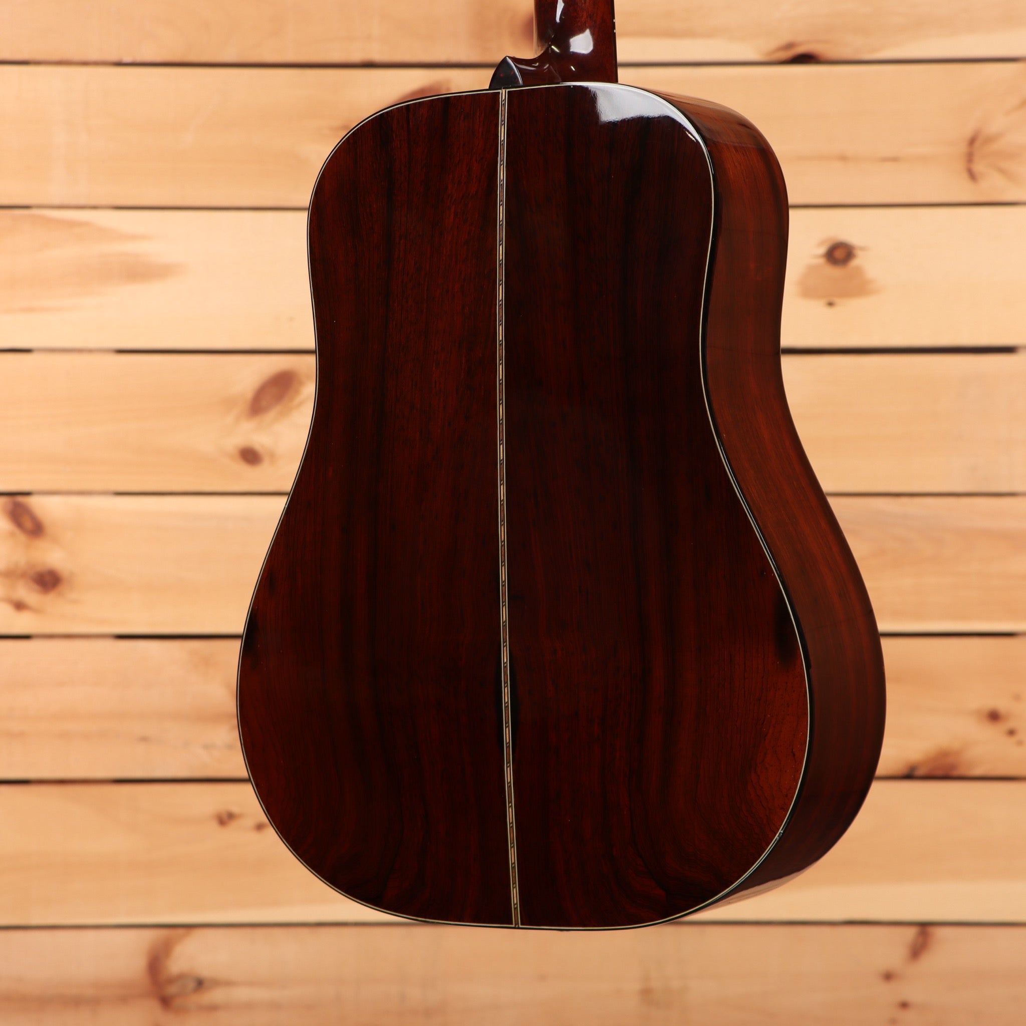 Santa Cruz D Model dreadnought acoustic guitar natural finish with rosewood back and herringbone binding