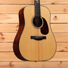 Santa Cruz D Model dreadnought acoustic guitar natural finish with spruce top rosewood back and sides tortoise pickguard