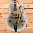 Gretsch Limited G6136TG Orville Peck Falcon semi-hollow electric guitar Oro Sparkle with gold hardware