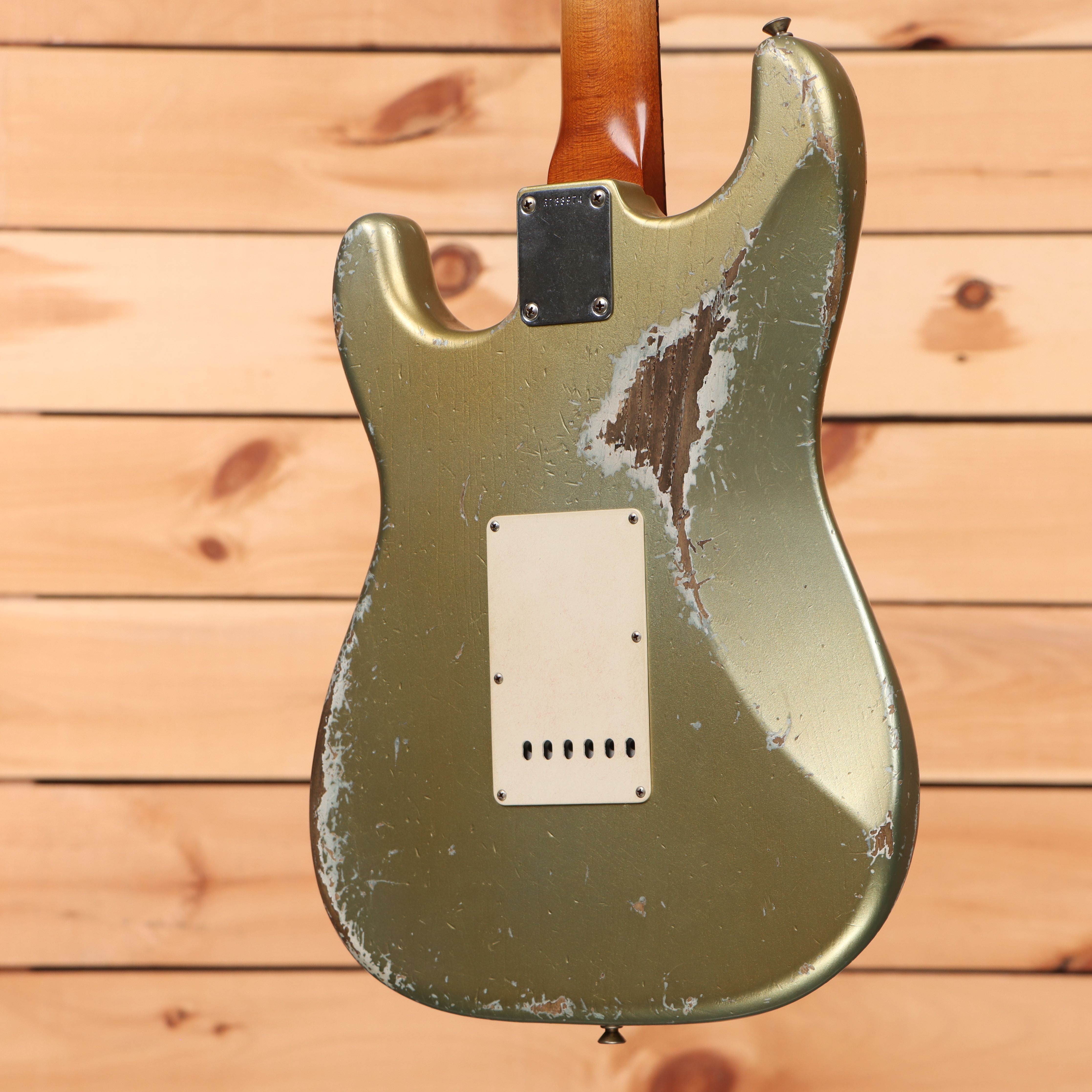 Fender Custom Shop Limited Levi Perry Masterbuilt 1962 Heavy Relic Stratocaster electric guitar Super Aged Firemist Silver with white pickguard