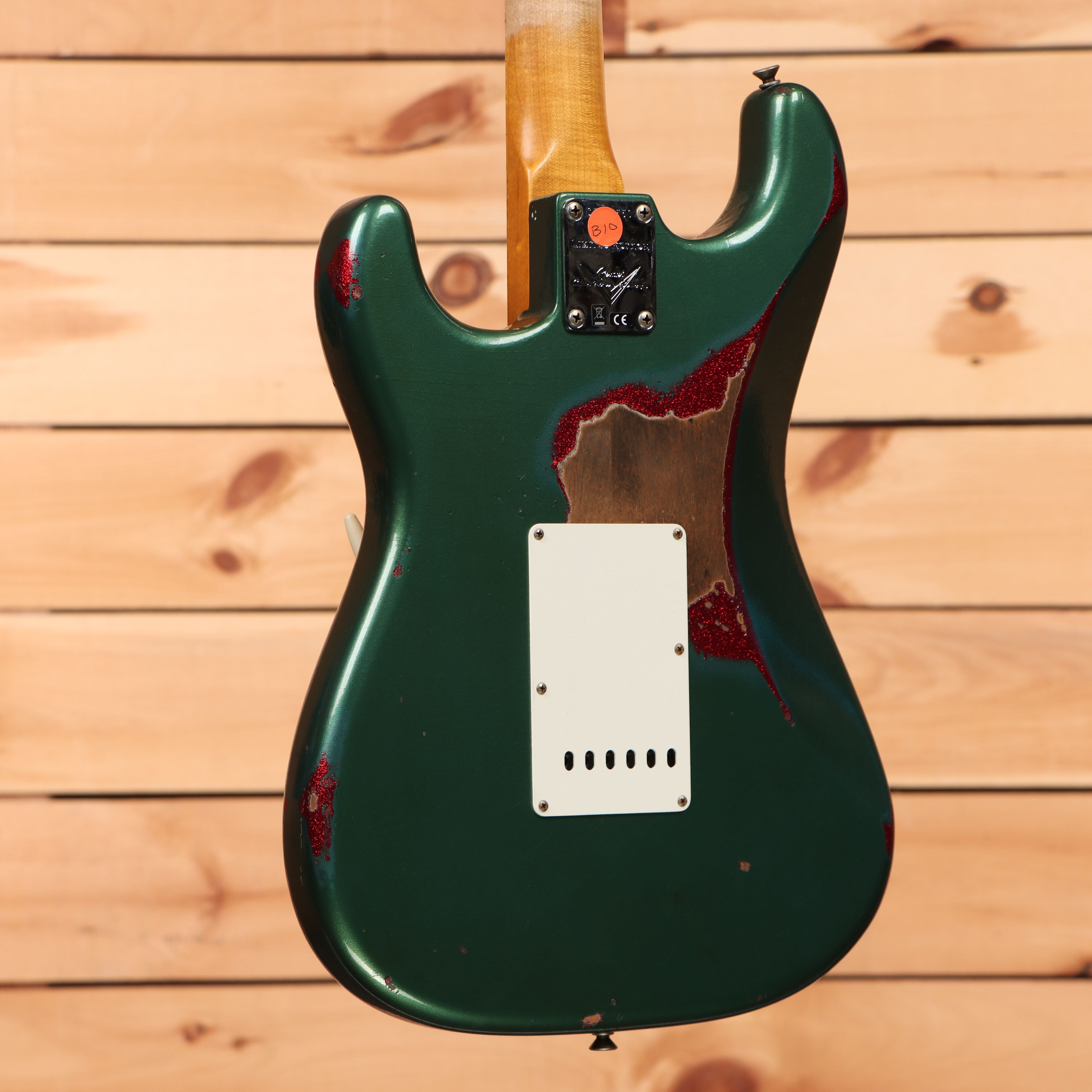 Fender Custom Shop Limited Fat '64 Stratocaster relic electric guitar Sherwood Metallic over Red Sparkle with single-coil pickups