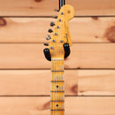 Fender Custom Shop Limited Fat '64 Stratocaster Relic electric guitar Sherwood Metallic Over Red Sparkle with maple neck