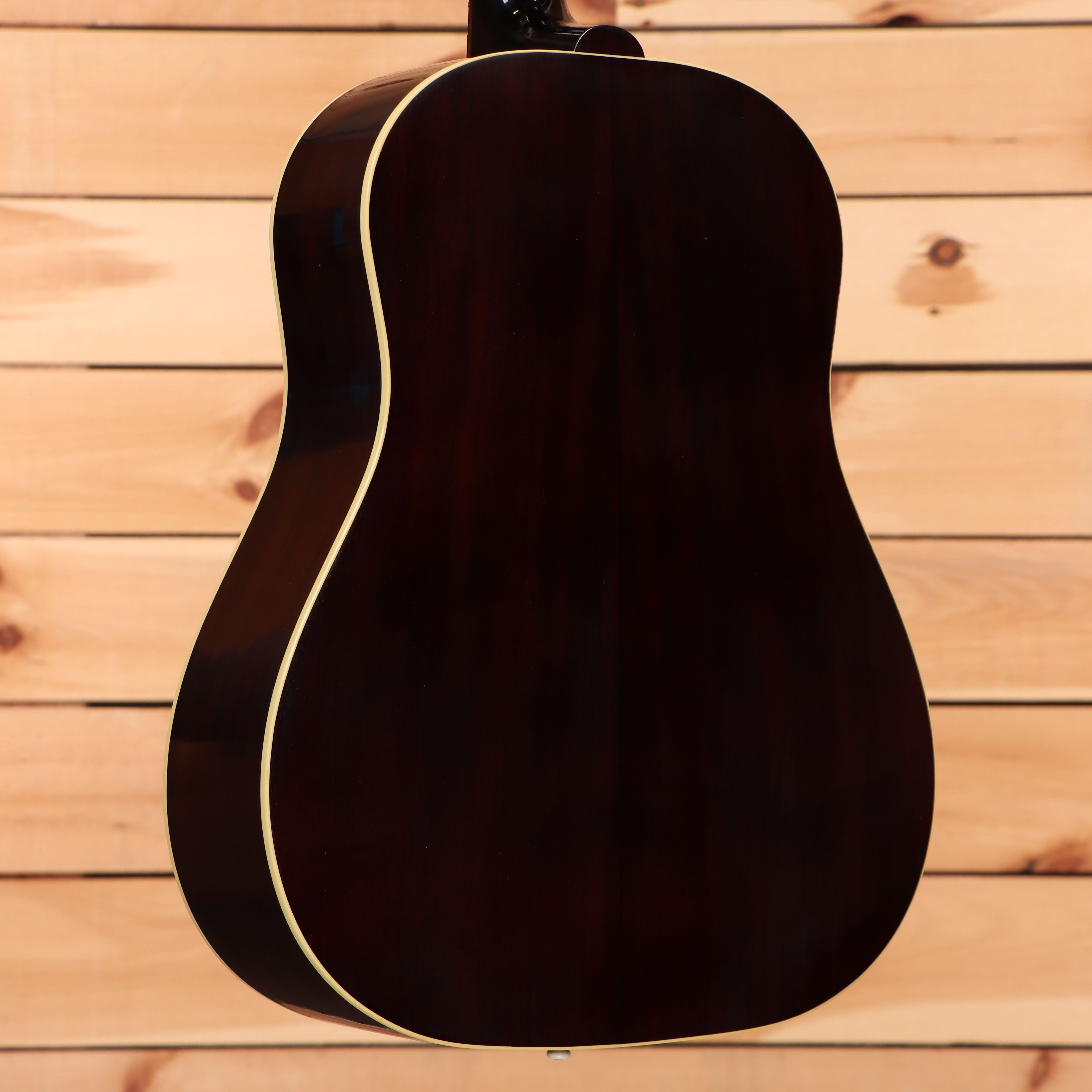Gibson 1942 Banner J-45 light aged vintage sunburst dreadnought acoustic guitar with cream binding