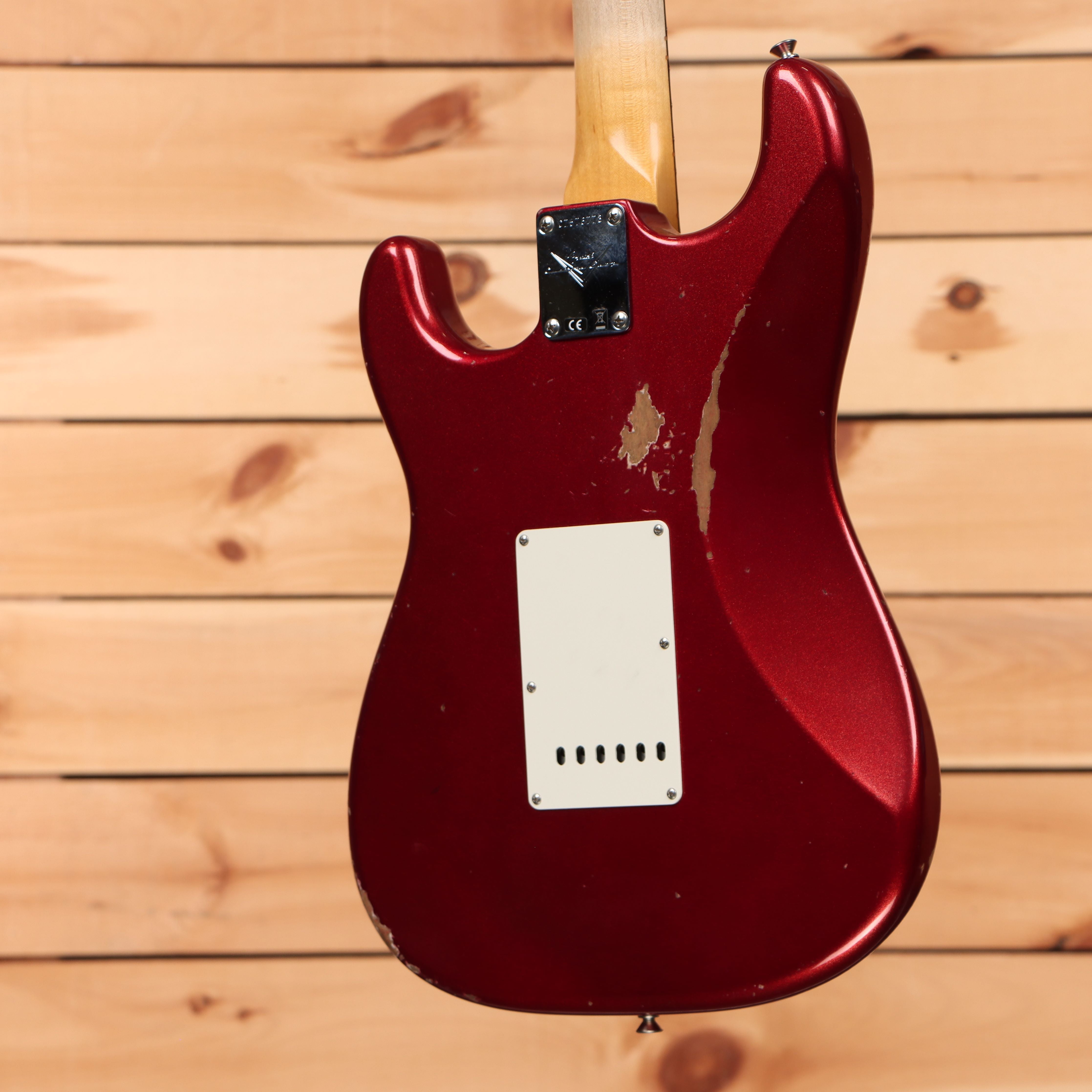 Fender Custom Shop Righteous Reissue Late 1962 Stratocaster relic electric guitar Fire Mist Red with single-coil pickups