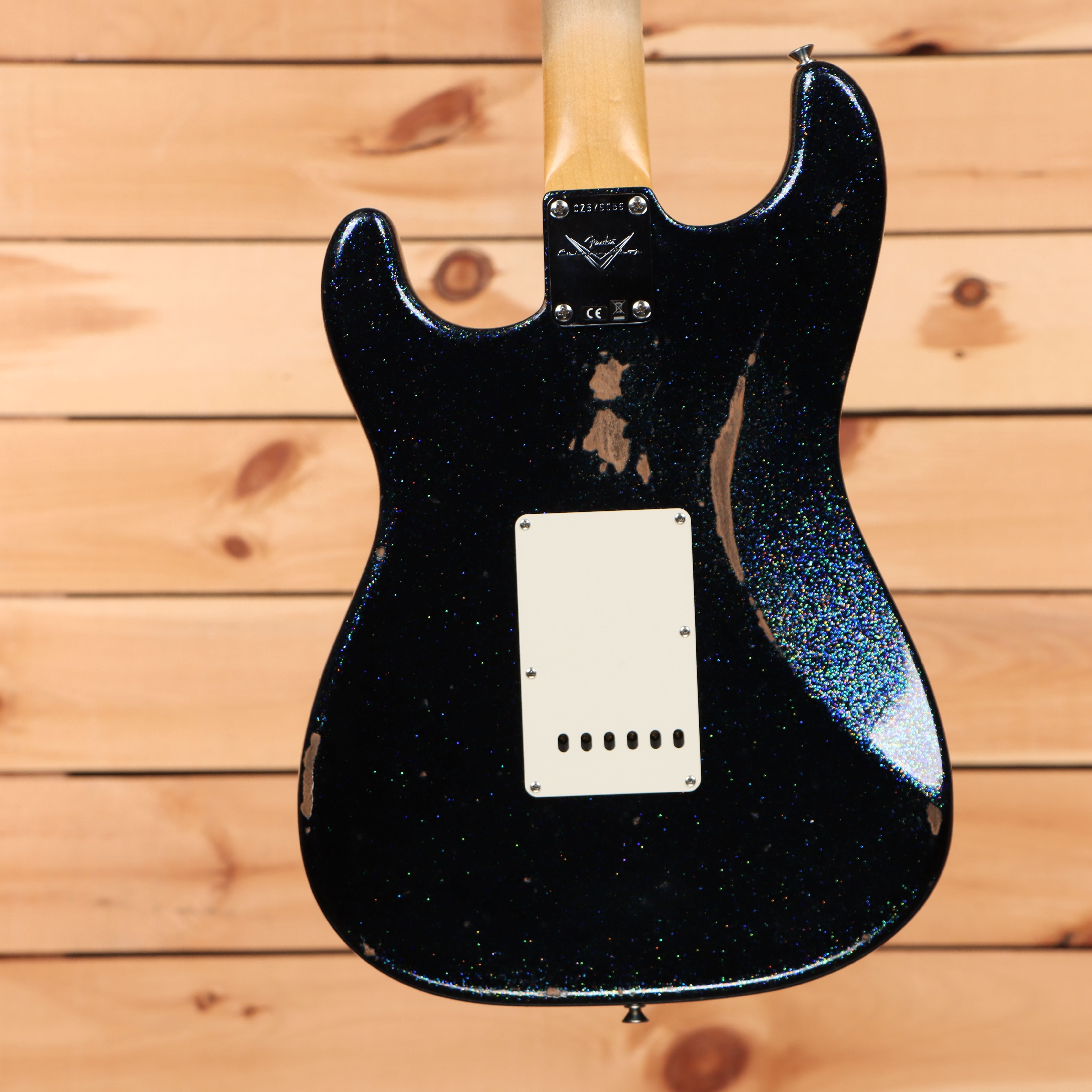 Fender Custom Shop Righteous Reissue Late 1962 Stratocaster relic aged Holoflake electric guitar with maple neck and white pickguard