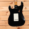 Fender Custom Shop Righteous Reissue Late 1962 Stratocaster Relic - Aged Black Sparkle