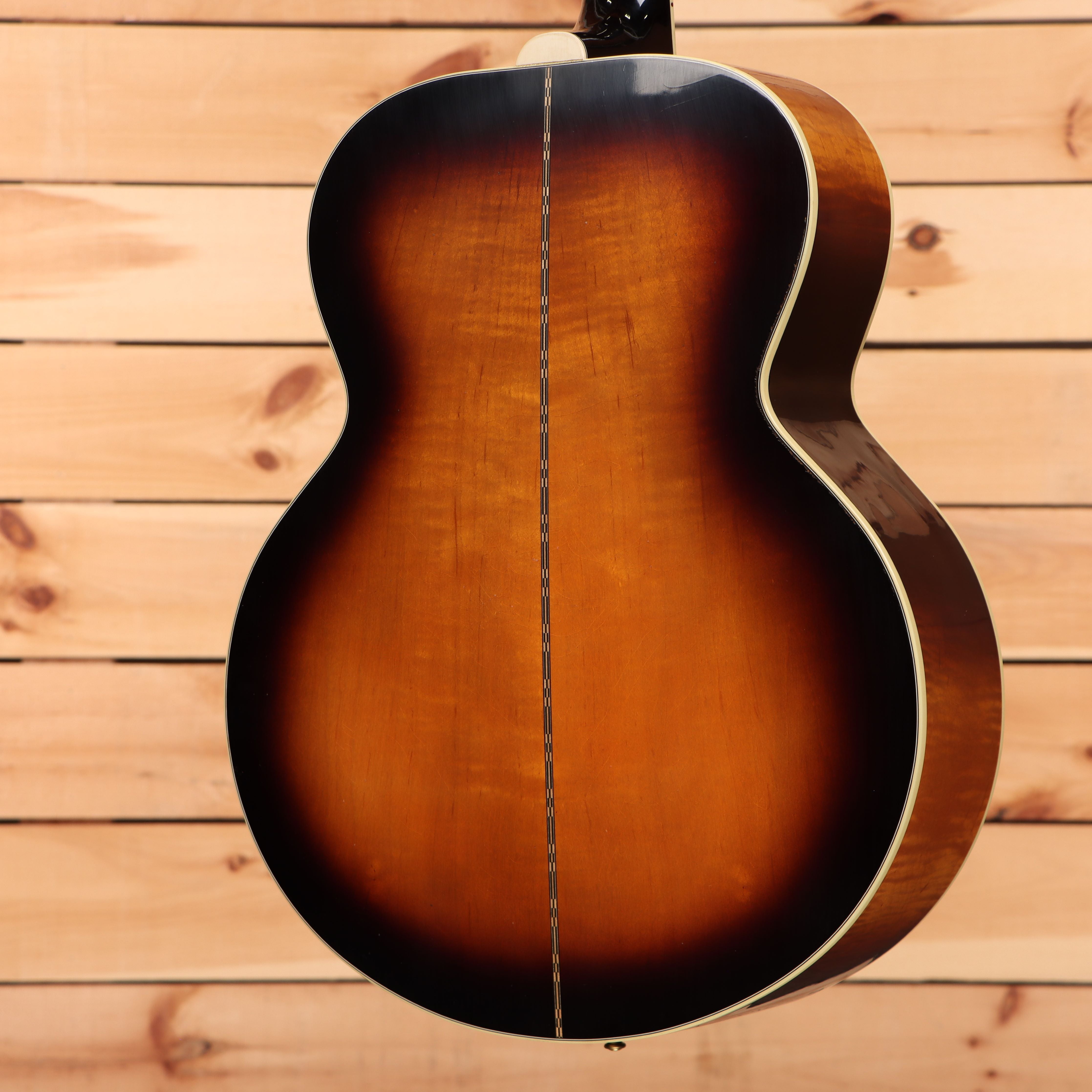 Gibson 1957 SJ200 Light Aged jumbo acoustic guitar Vintage Sunburst with cream binding