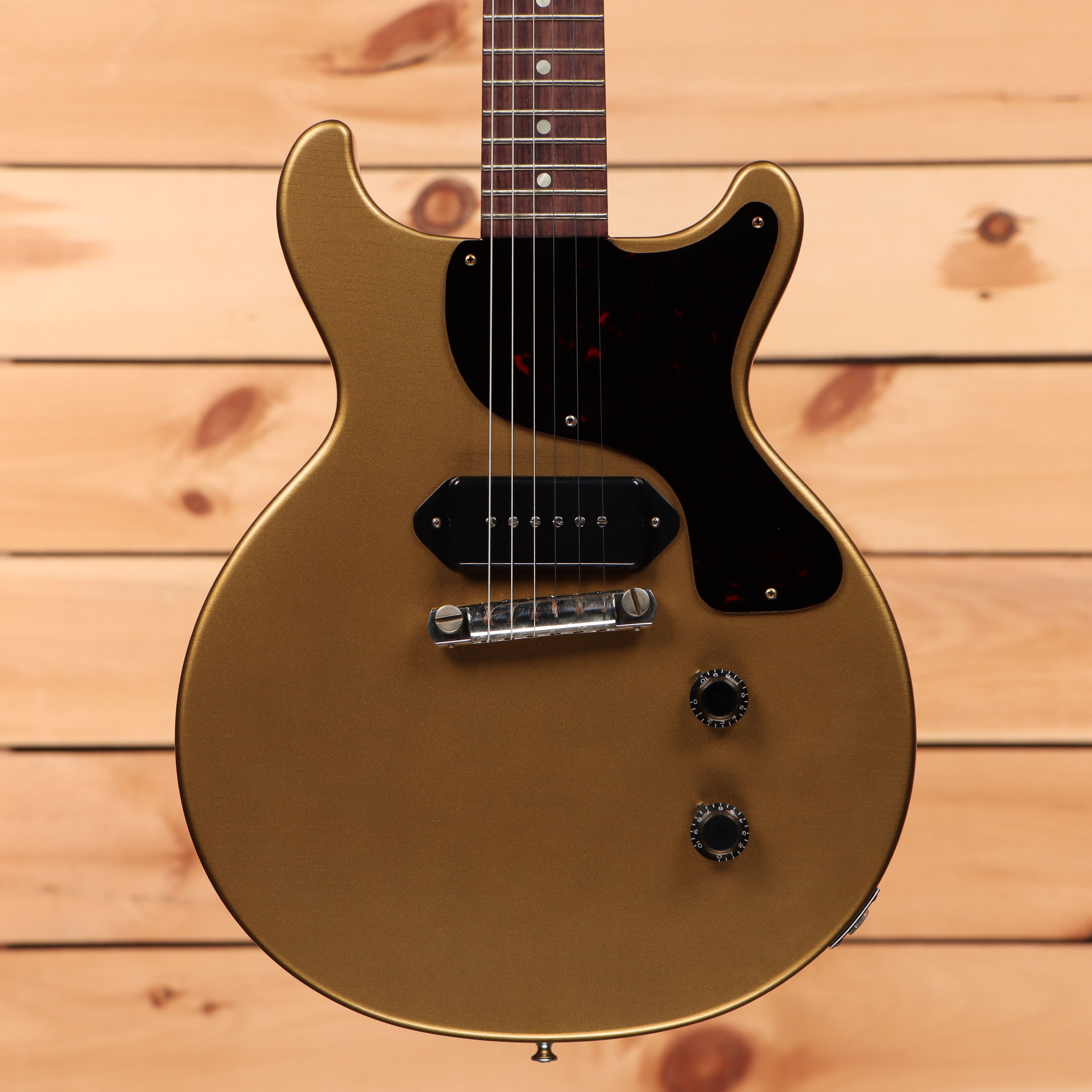 Gibson Made-to-Measure 1958 Les Paul Junior Double Cut electric guitar Aged Goldmine with P90 pickup and double cutaway body