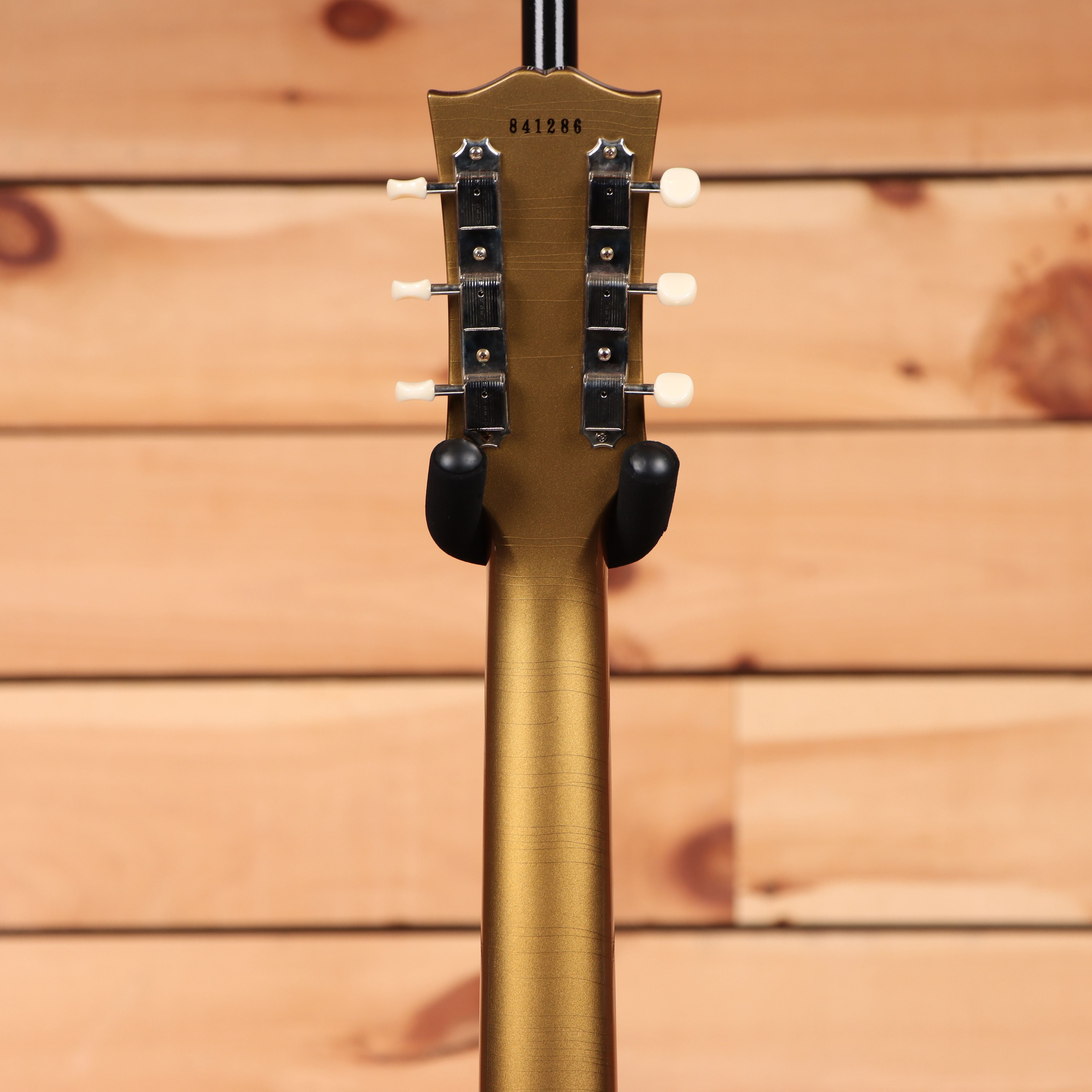 Gibson Made to Measure 1958 Les Paul Junior Double Cut electric guitar Aged Goldmine with P90 pickup and double cutaway body