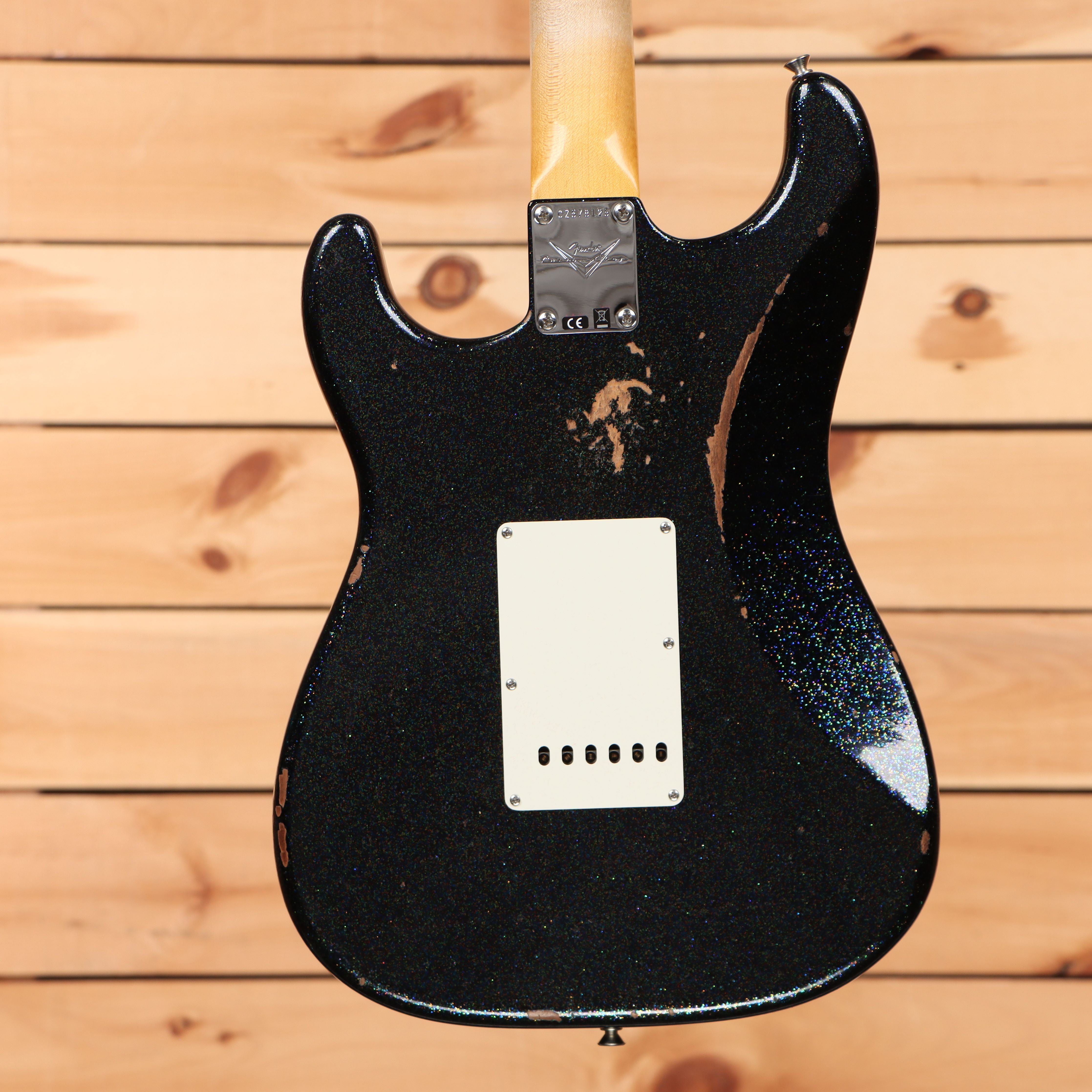 Fender Custom Shop Righteous Reissue Late 1962 Stratocaster relic aged holoflake electric guitar with white pickguard