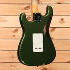 Fender Custom Shop Righteous Reissue 1962 Stratocaster relic electric guitar Olive Green Metallic with white pickguard