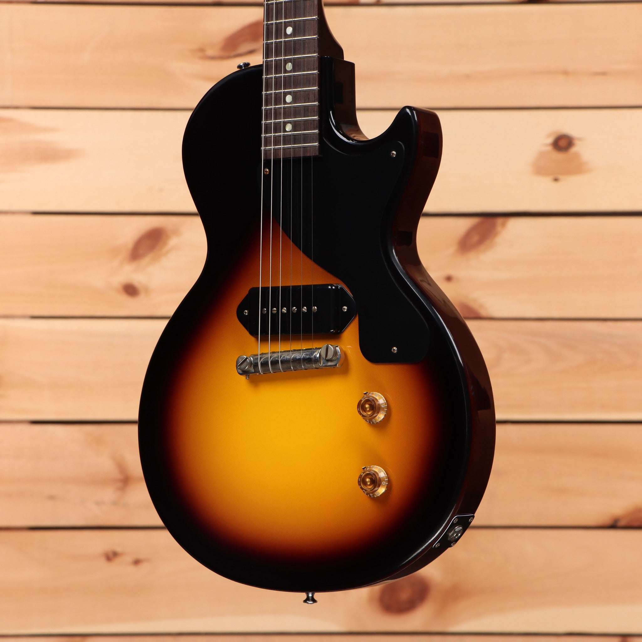 Gibson 1957 Les Paul Junior SingleCut VOS electric guitar Vintage Sunburst with P90 pickup