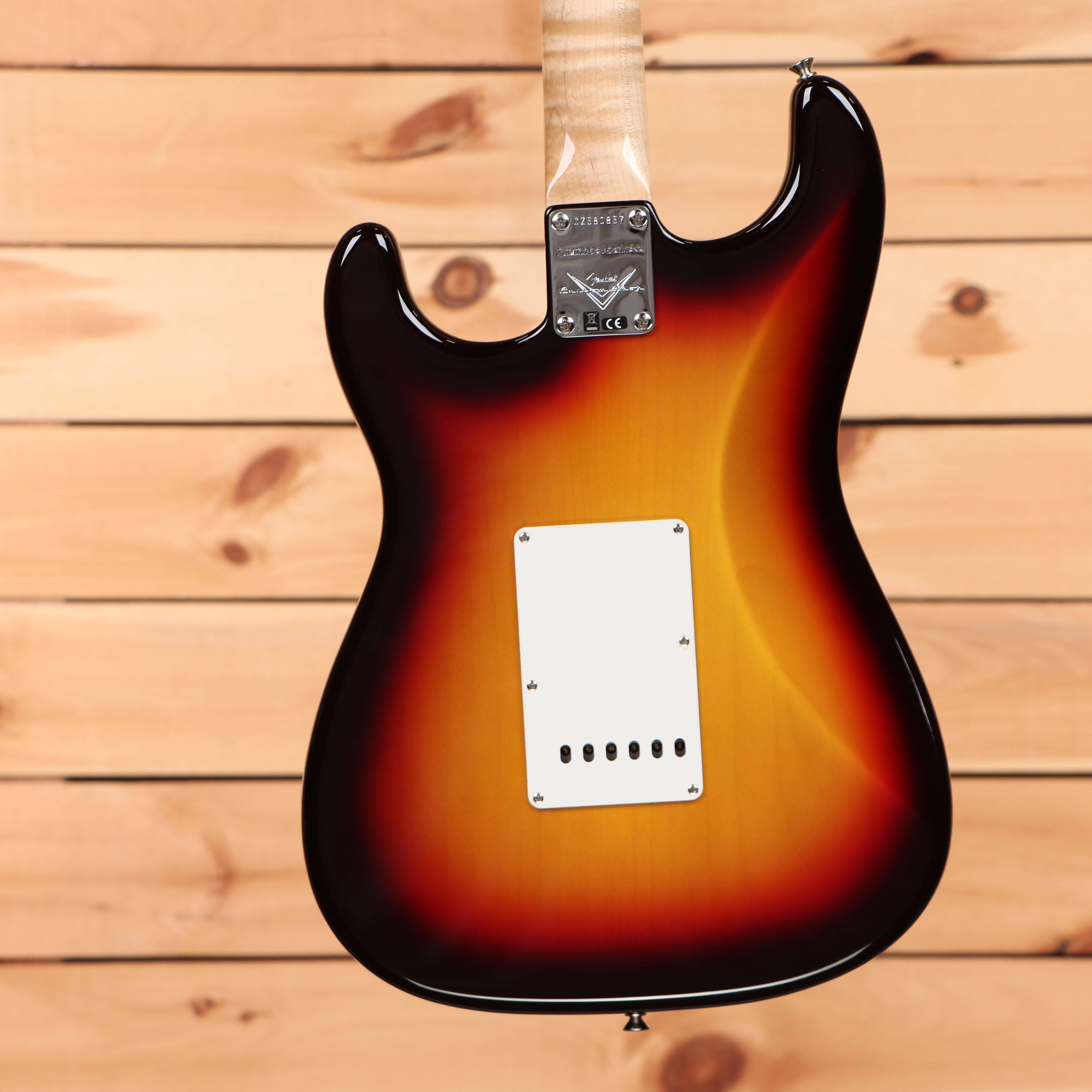 Fender Custom Shop Limited 1959 Stratocaster NOS electric guitar Chocolate 3-Tone Sunburst with single-coil pickups