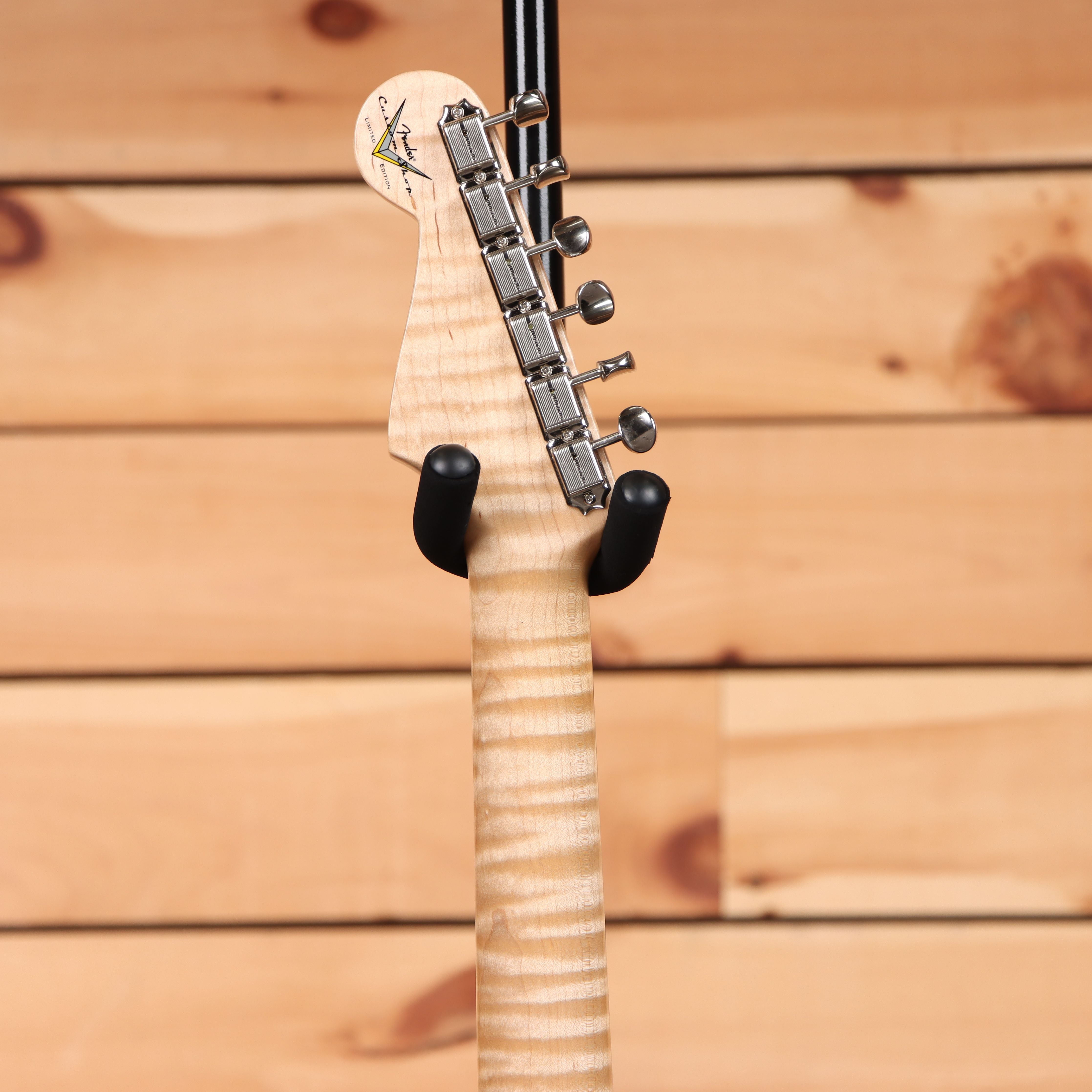 Fender Custom Shop Limited 1959 Stratocaster NOS electric guitar Chocolate 3-Tone Sunburst with maple neck
