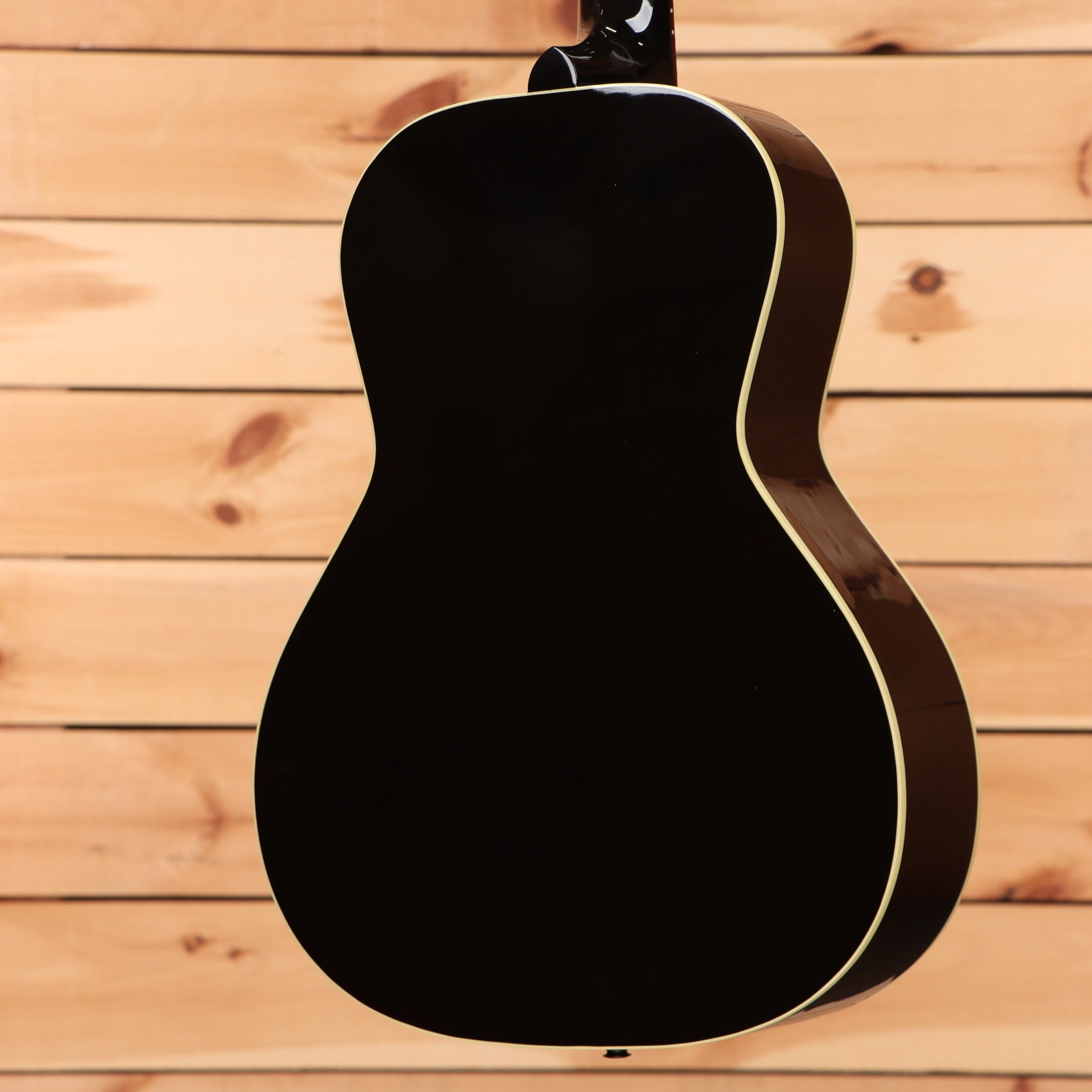 Pre-owned Gibson L00 acoustic guitar vintage sunburst with cream binding