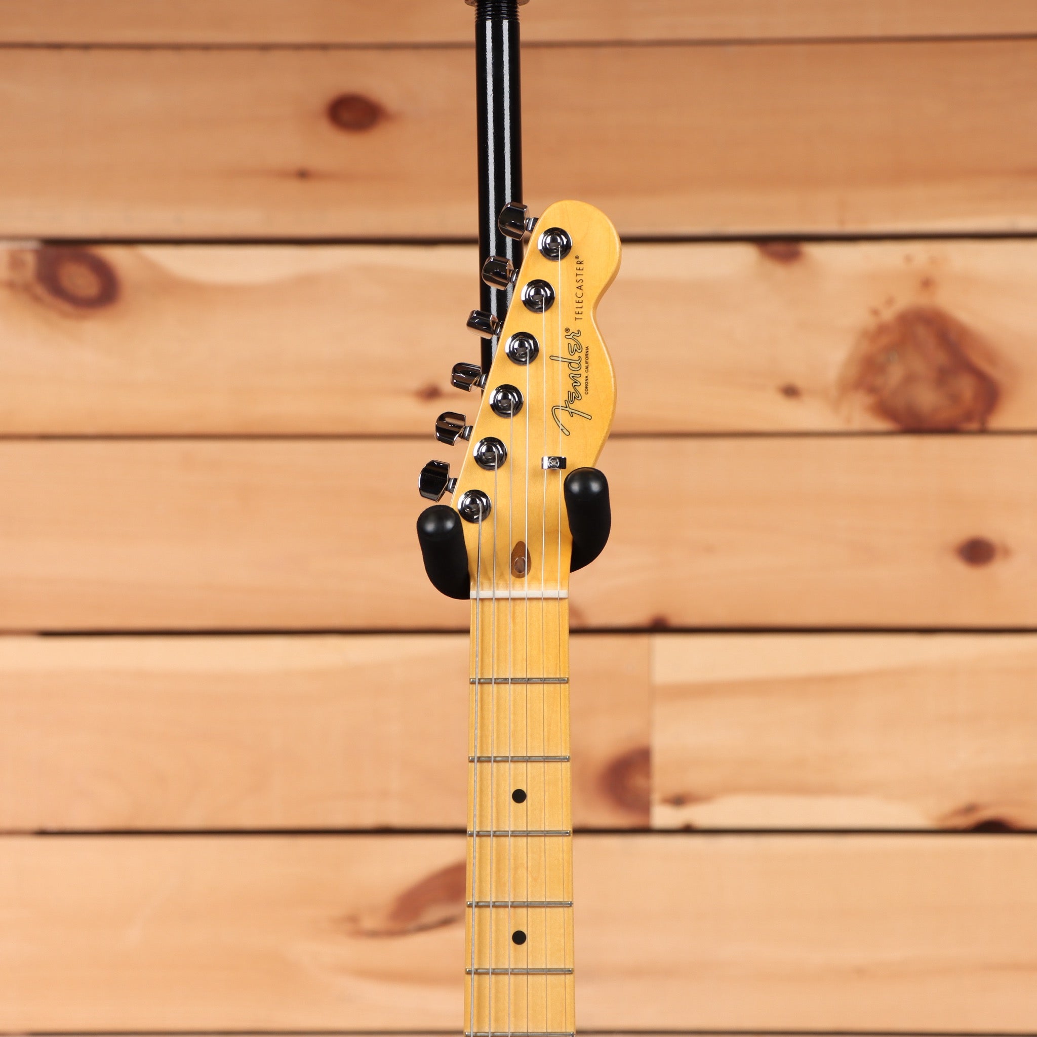 Fender American Professional II Telecaster electric guitar black finish with maple neck and single-coil pickups