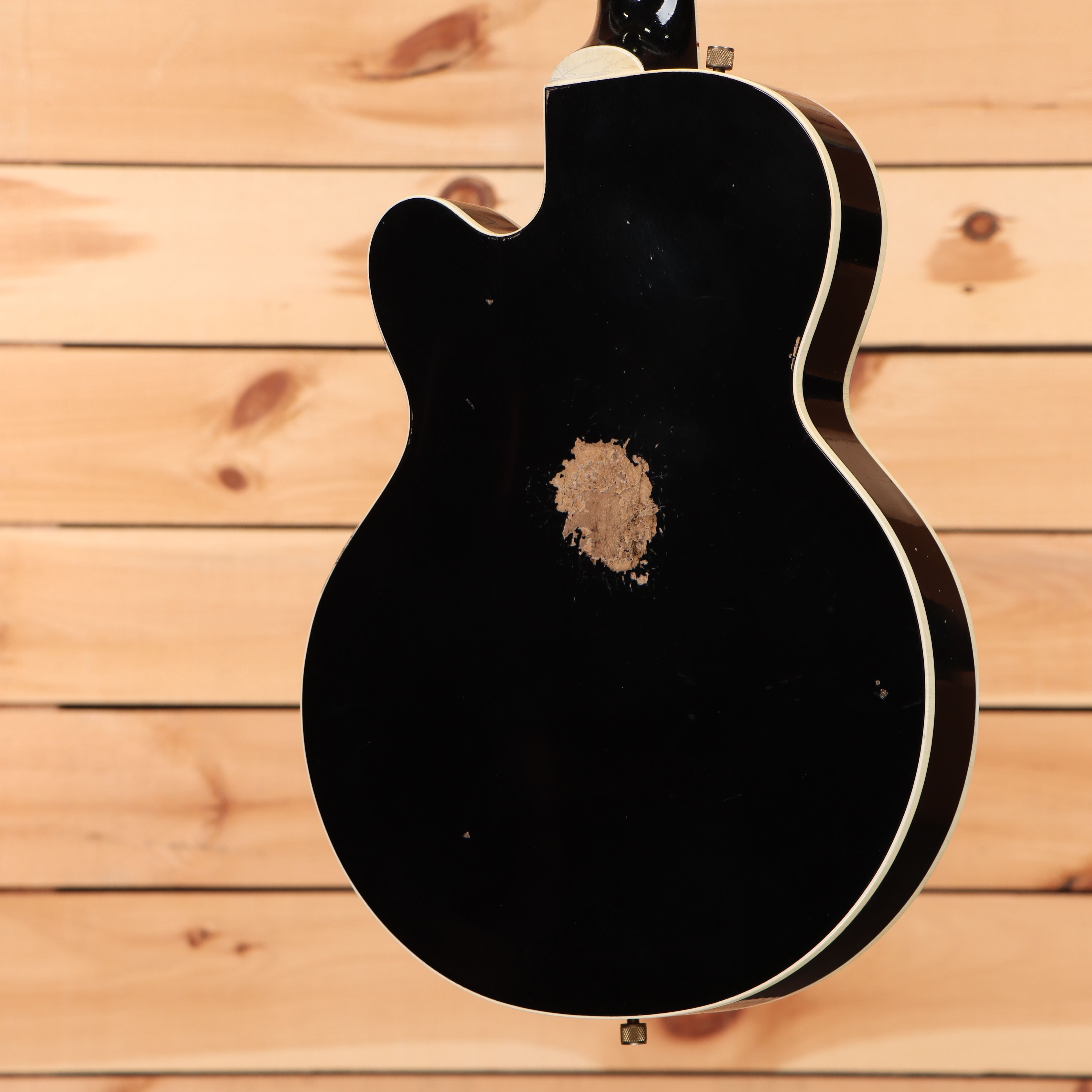 Gretsch Limited Stephen Stern Masterbuilt Broadkaster semi-hollow electric guitar aged black paisley relic with white binding