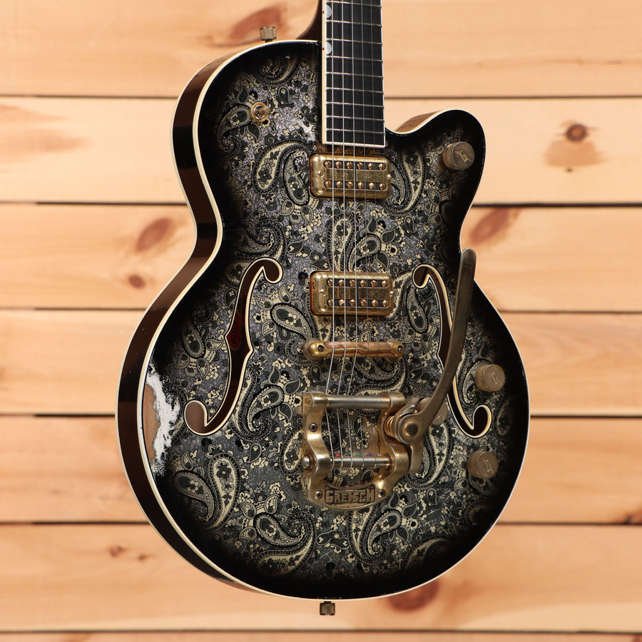 Gretsch Limited Stephen Stern Masterbuilt Broadkaster semi-hollow electric guitar Black Paisley relic aged with gold hardware