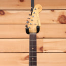 Fender Custom Shop Righteous Reissue Late 1962 Stratocaster relic electric guitar Ocean Turquoise with single-coil pickups