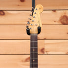 Fender Custom Shop Righteous Reissue Late 1962 Stratocaster relic electric guitar Ocean Turquoise with single-coil pickups