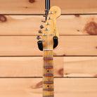 Fender Custom Shop Righteous Reissue Late 1962 Stratocaster electric guitar Holoflake Maple relic aged with single-coil pickups