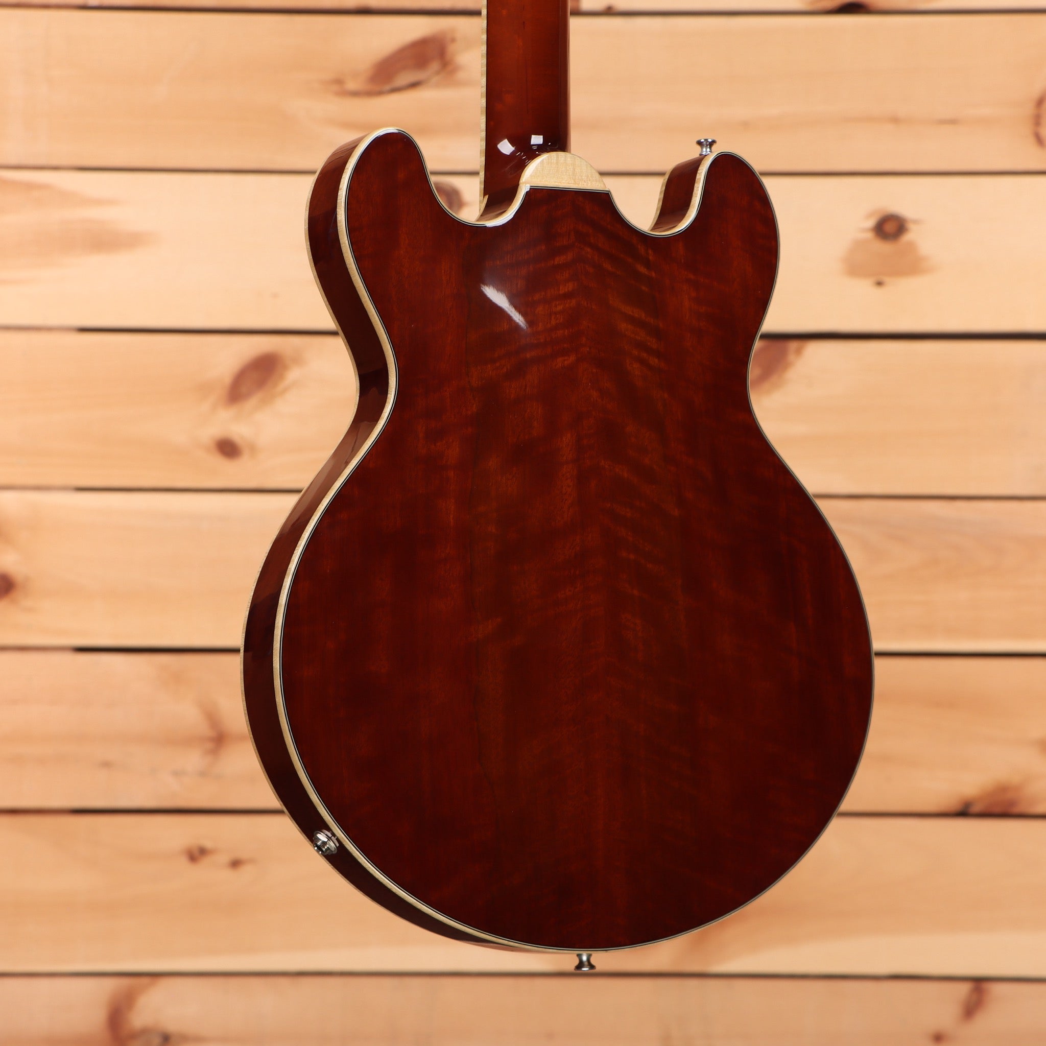 Eastman T185MX semi-hollow body electric guitar Goldburst with flamed maple top and f-holes