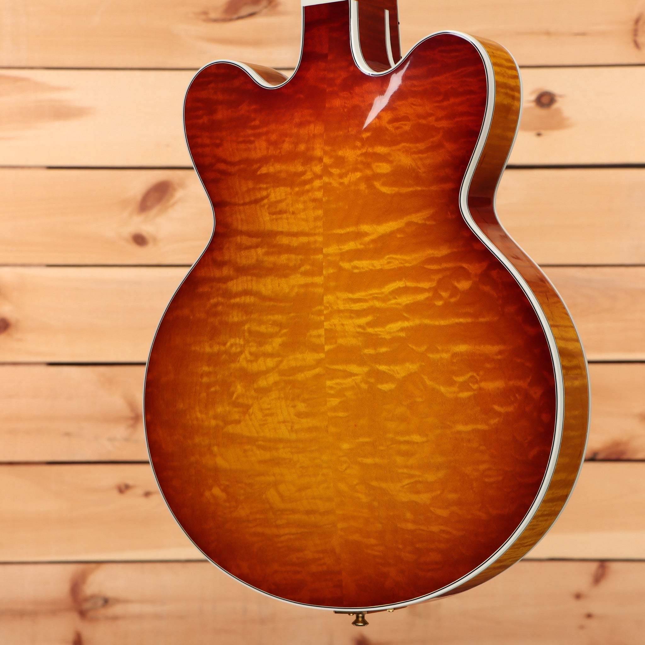 Pre-owned Gibson L5 double-cutaway semi-hollow electric guitar Iced Tea finish with flamed maple top
