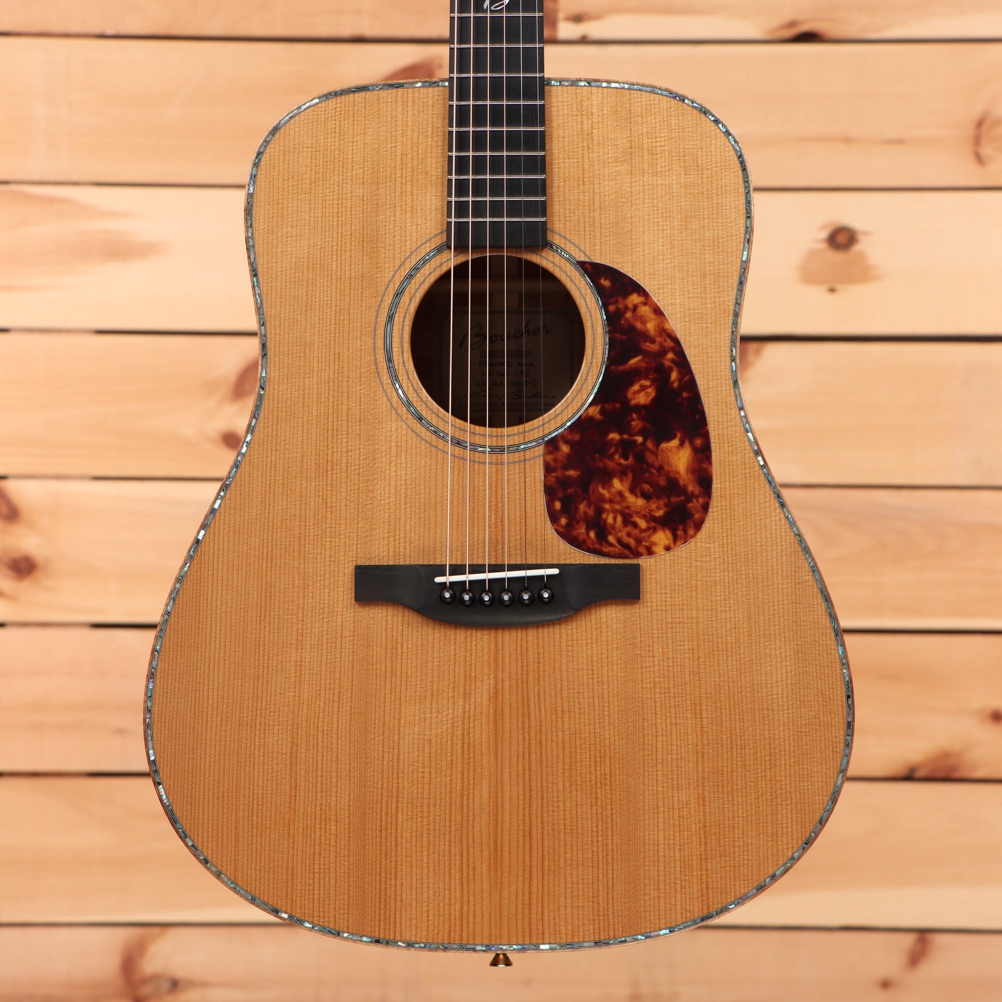 Boucher LESG172 dreadnought acoustic guitar natural finish with tortoiseshell pickguard
