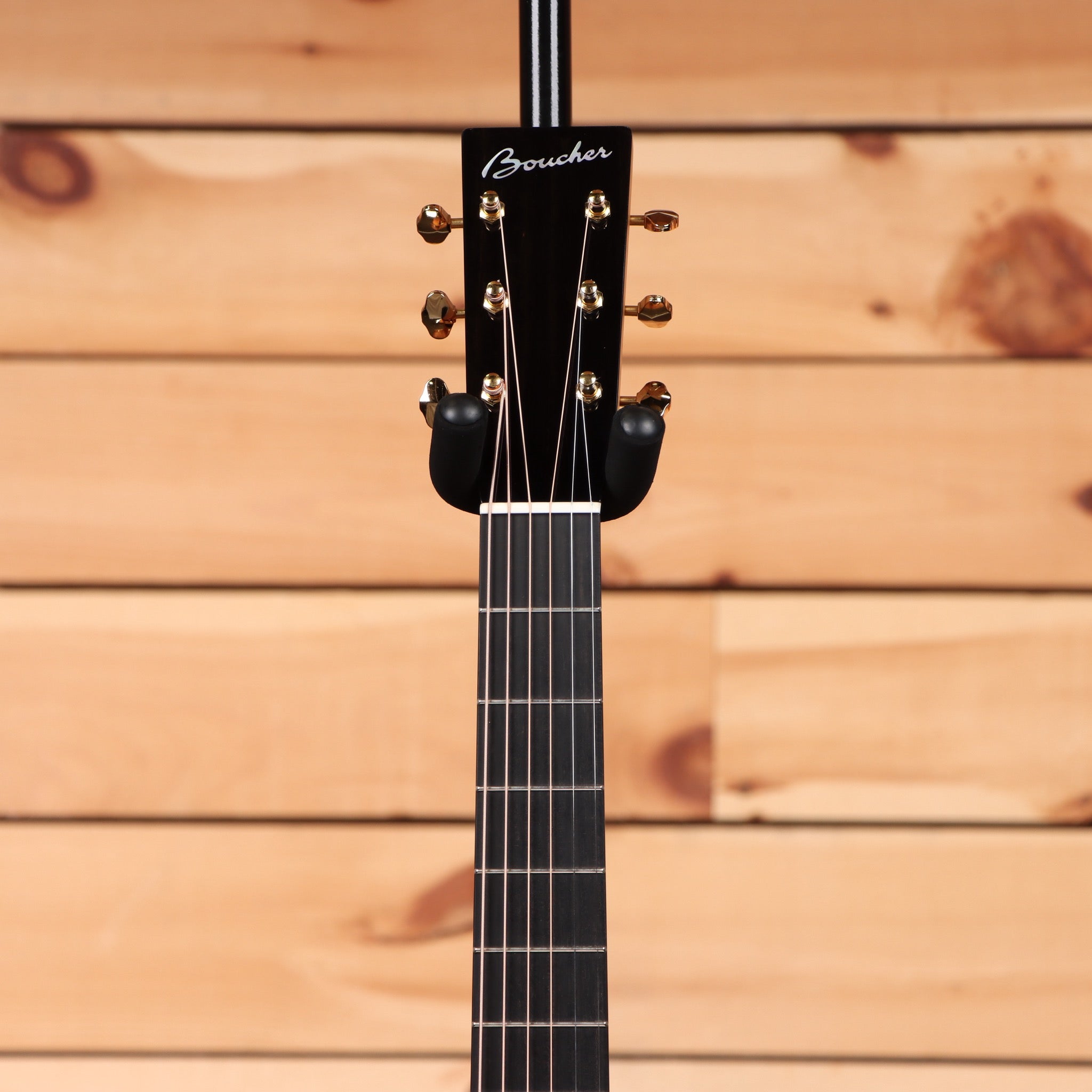 Boucher LESG172 classical acoustic guitar natural finish with black headstock and rosewood fretboard