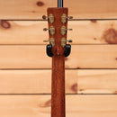 Martin J40 jumbo acoustic guitar natural finish with gold tuning machines