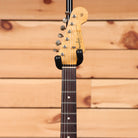 Fender Custom Shop Limited Dennis Galuszka Masterbuilt 1963 Stratocaster Journeyman Relic electric guitar Aged Olympic White maple neck