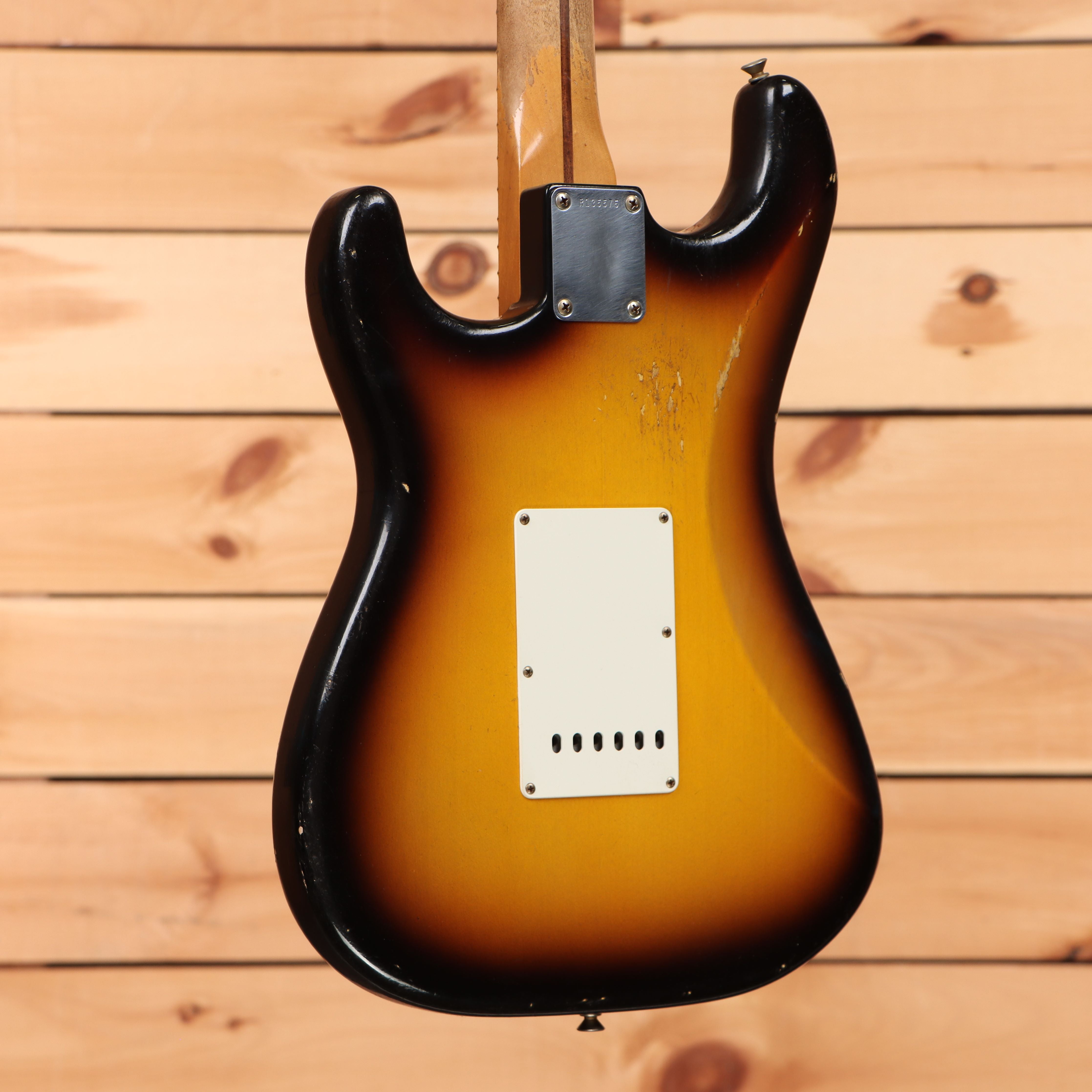 Fender Custom Shop Limited Paul Waller Masterbuilt 1959 Stratocaster electric guitar Faded 3-Color Sunburst with single-coil pickups