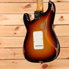 Fender Custom Shop 1961 Stratocaster heavy relic electric guitar 3-tone sunburst with single-coil pickups