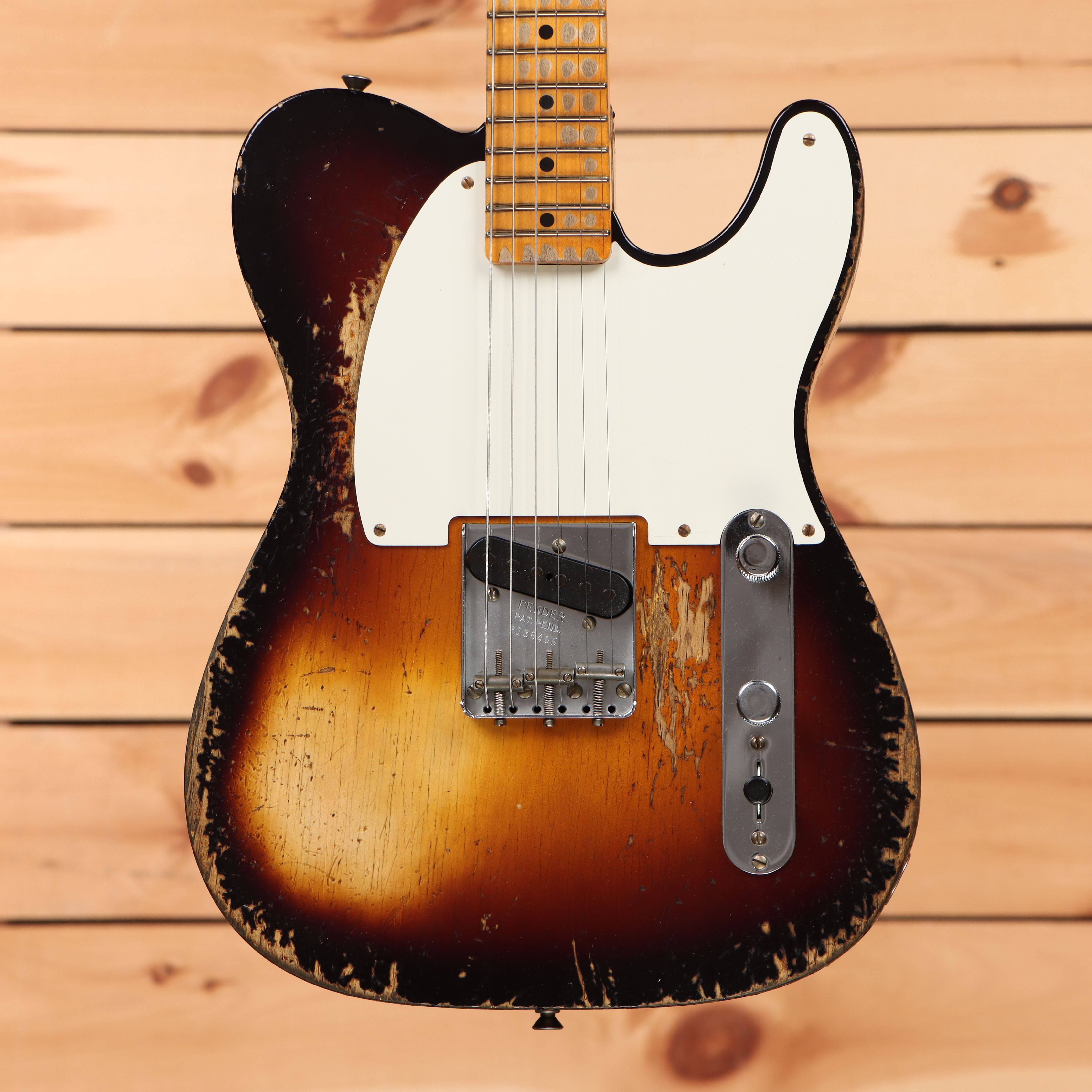 Fender Custom Shop 1950s Esquire electric guitar 2-color sunburst relic finish with single-coil pickup