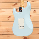 Fender Custom Shop Limited 1959 Special Stratocaster Journeyman Relic electric guitar Super Faded Sonic Blue with single-coil pickups