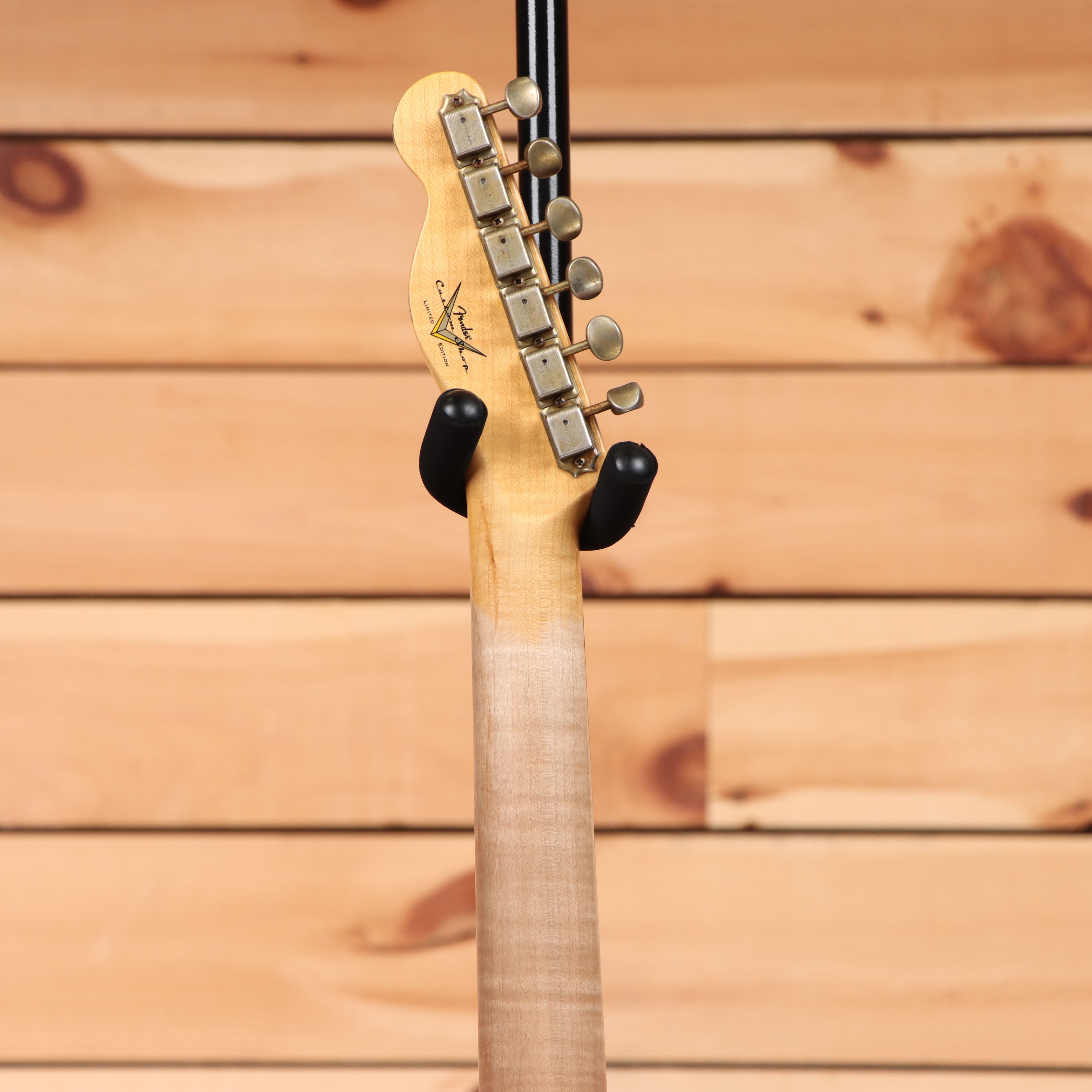 Fender Custom Shop Limited 1960 Telecaster Relic electric guitar Olympic White aged finish with single-coil pickups