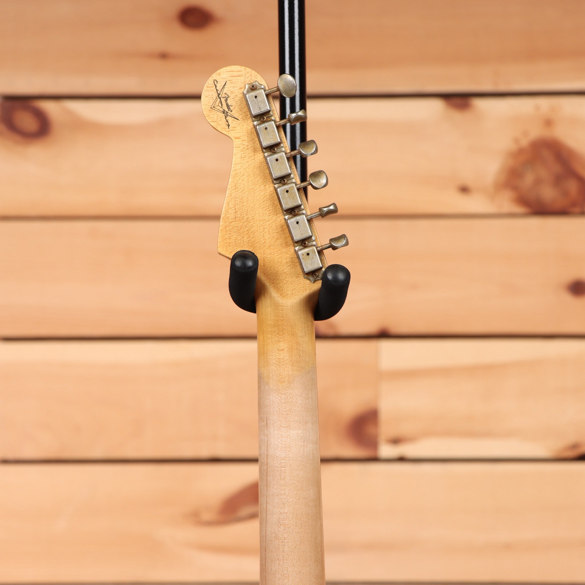 Fender Custom Shop 1959 Stratocaster Journeyman Relic electric guitar Super Faded Aged Sonic Blue with single-coil pickups