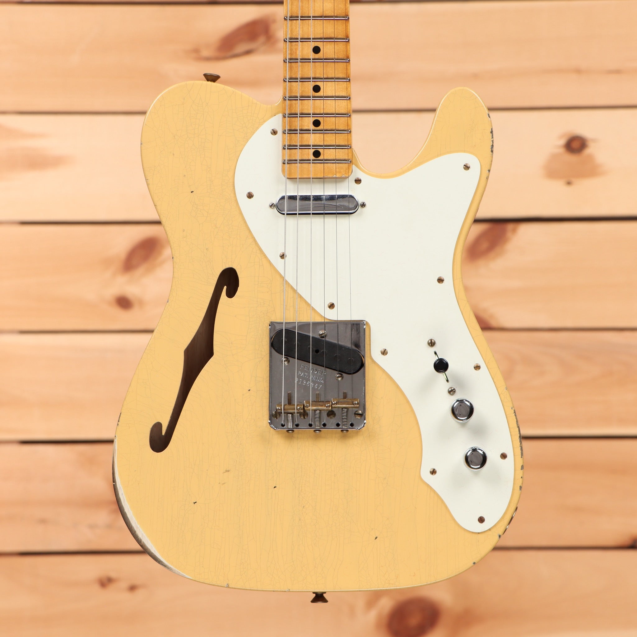 Fender Custom Shop 50s Telecaster Thinline Relic semi-hollow electric guitar Nocaster Blonde with f-hole and white pickguard
