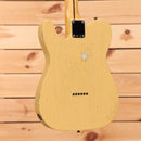 Fender Custom Shop 50s Telecaster Thinline Relic electric guitar Nocaster Blonde with single-coil pickups