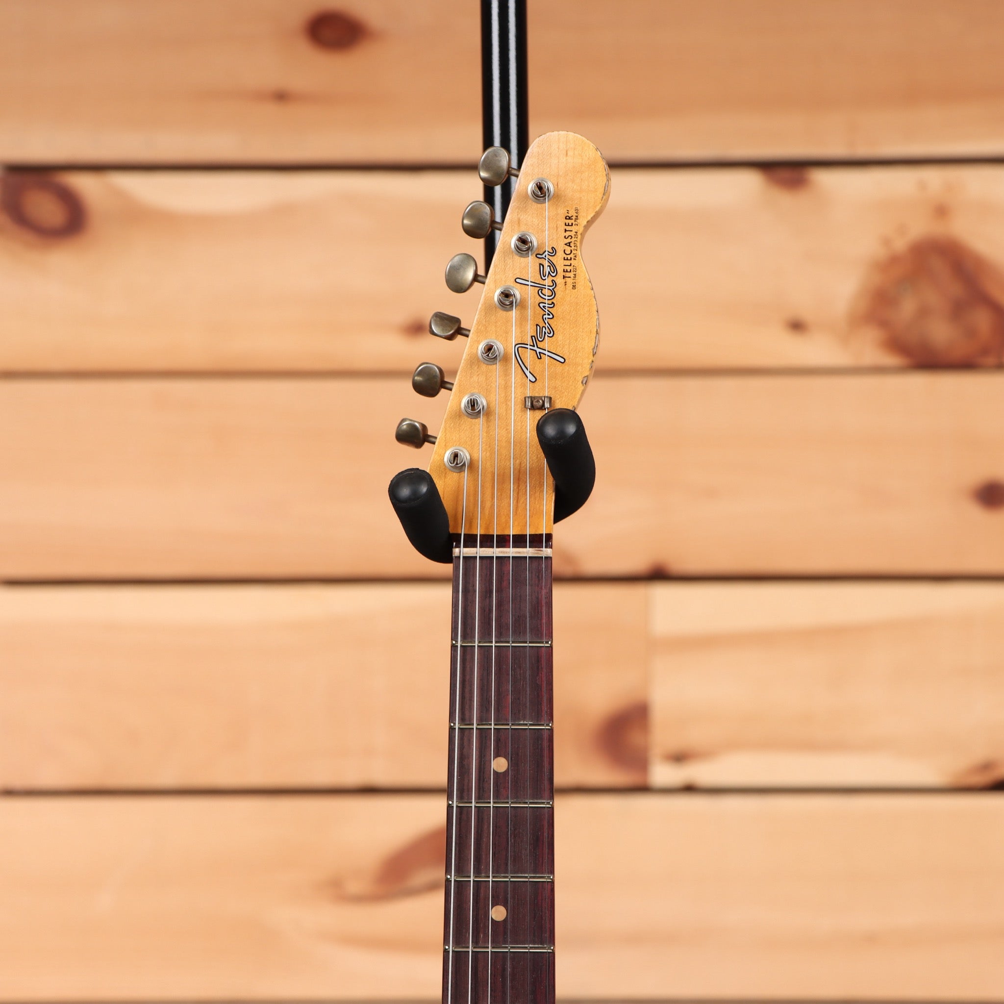 Fender Custom Shop 1963 Telecaster Relic electric guitar Olympic White with maple neck and single-coil pickups