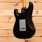 Fender American Ultra II Stratocaster HSS electric guitar Texas Tea with single-coil pickups and maple neck