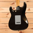 Fender American Ultra II Stratocaster HSS electric guitar Texas Tea with single-coil pickups and white pickguard