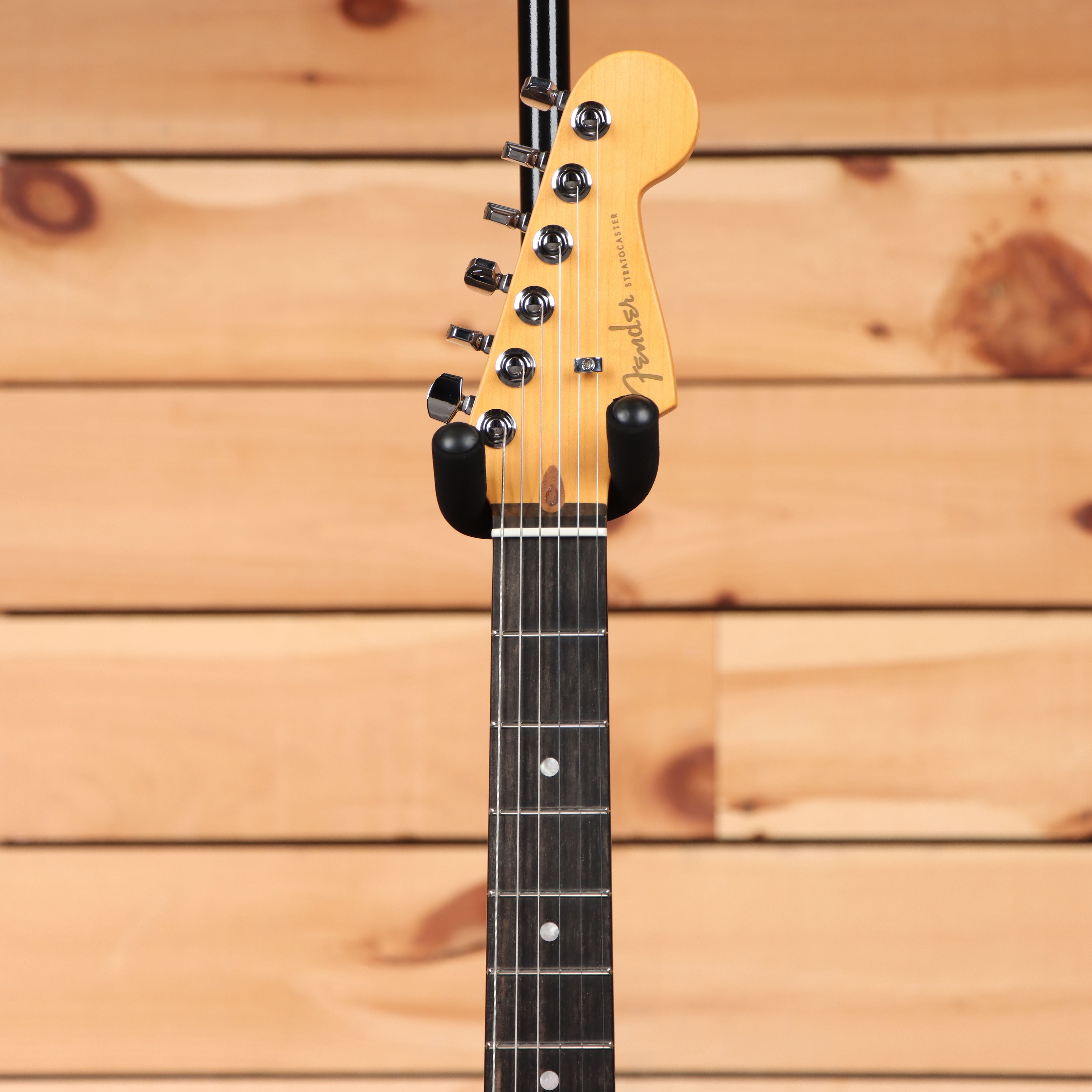 Fender American Ultra II Stratocaster HSS electric guitar Texas Tea with maple neck