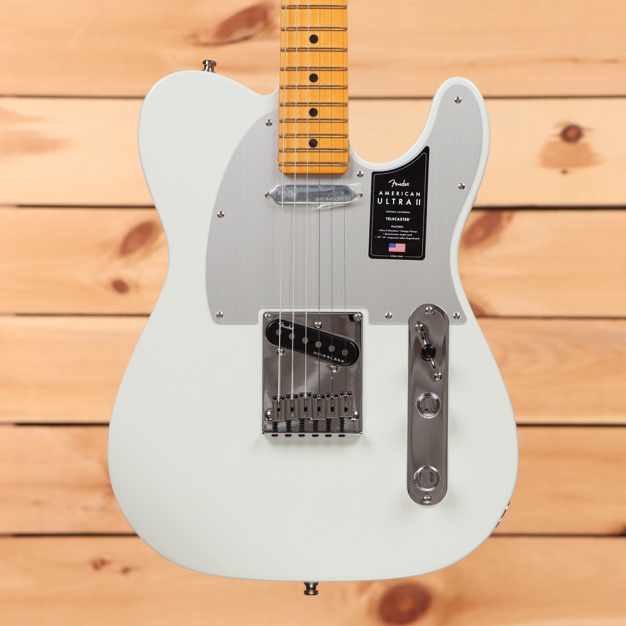 Fender American Ultra II Telecaster electric guitar Avalanche white with maple neck and single-coil pickups