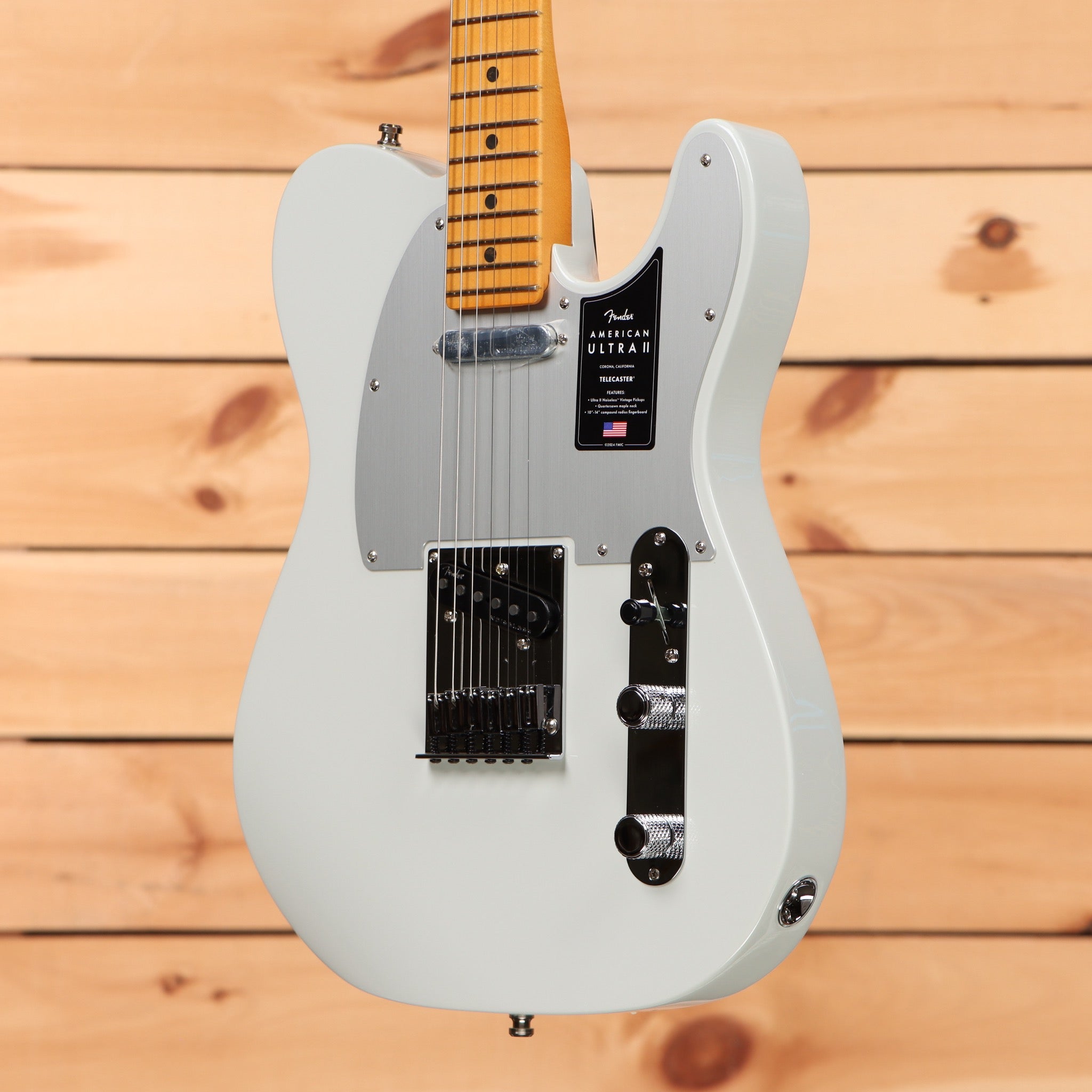 Fender American Ultra II Telecaster electric guitar Avalanche white with maple neck and black pickguard