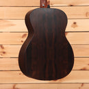 Martin 000X2E Brazilian Natural concert acoustic guitar rosewood back and sides